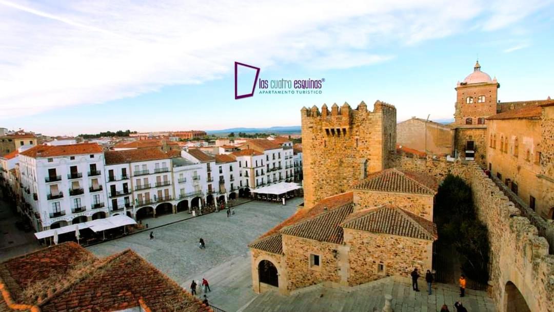 Las Cuatro Esquinas De Caceres Exterior photo